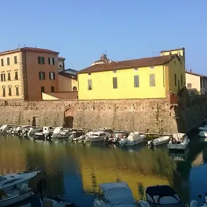 Dogana D'acqua & Art Bed & Breakfast